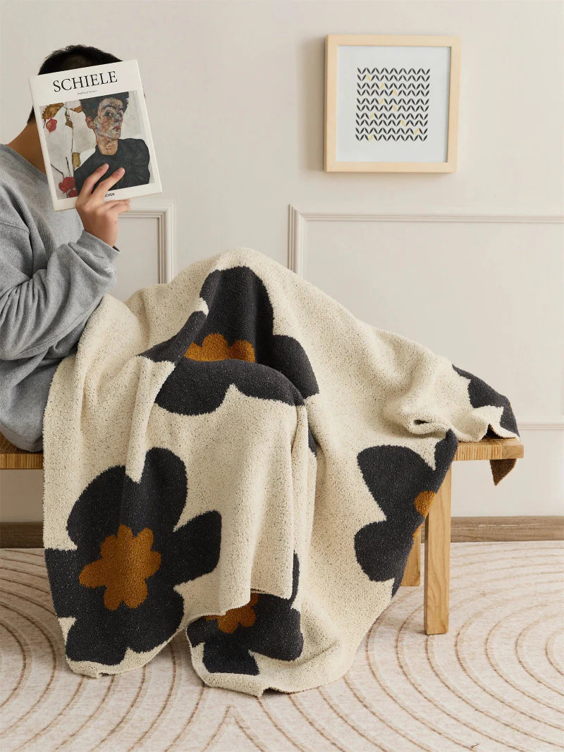 Cozy Bloom Plush Knit Throw Blanket