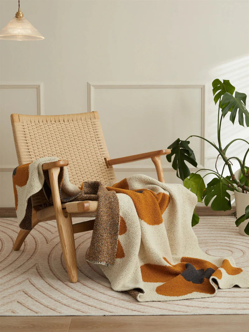 Cozy Bloom Plush Knit Throw Blanket
