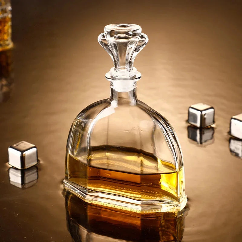 Prestige Crystal Whiskey Decanter Dome 300 ml