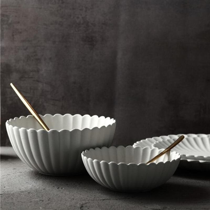 Daisy Dinnerware