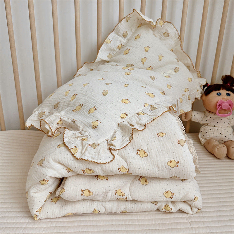 Little Girls' Animal Quilt – Cotton Gauze with Ruffle Pillowcase Duckling