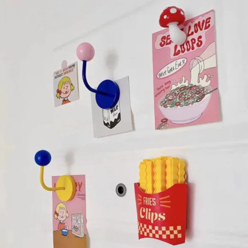 Metal Eames Dot Hook Magnet