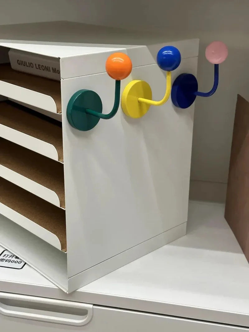 Metal Eames Dot Hook Magnet