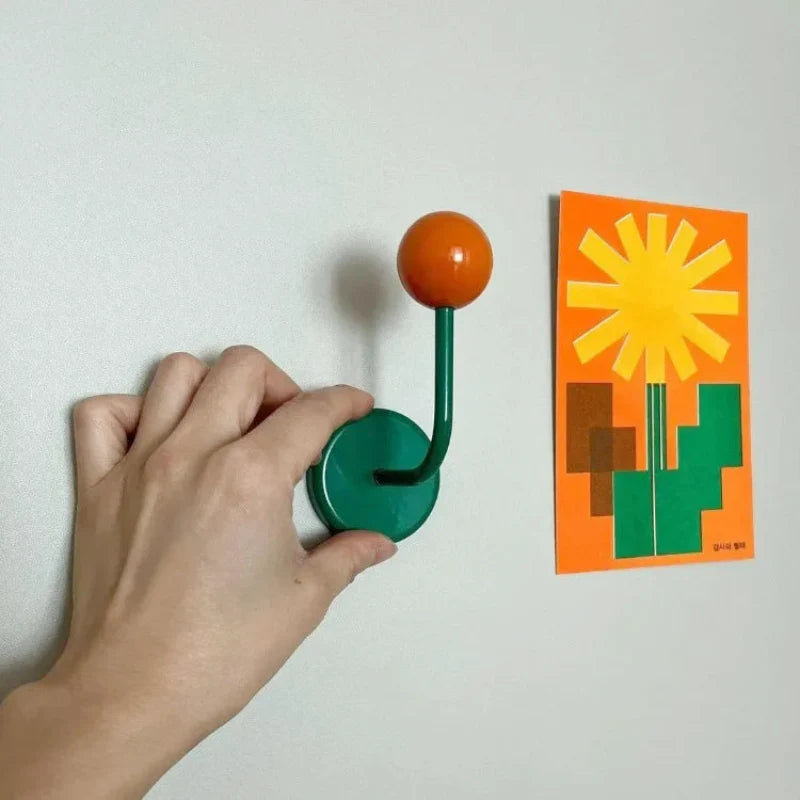Metal Eames Dot Hook Magnet