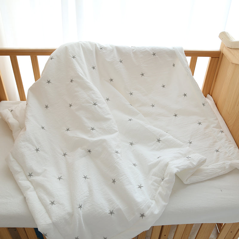 Embroidered Cotton Baby Quilt – Polka Dot & Star Grey Star 40" x 40"