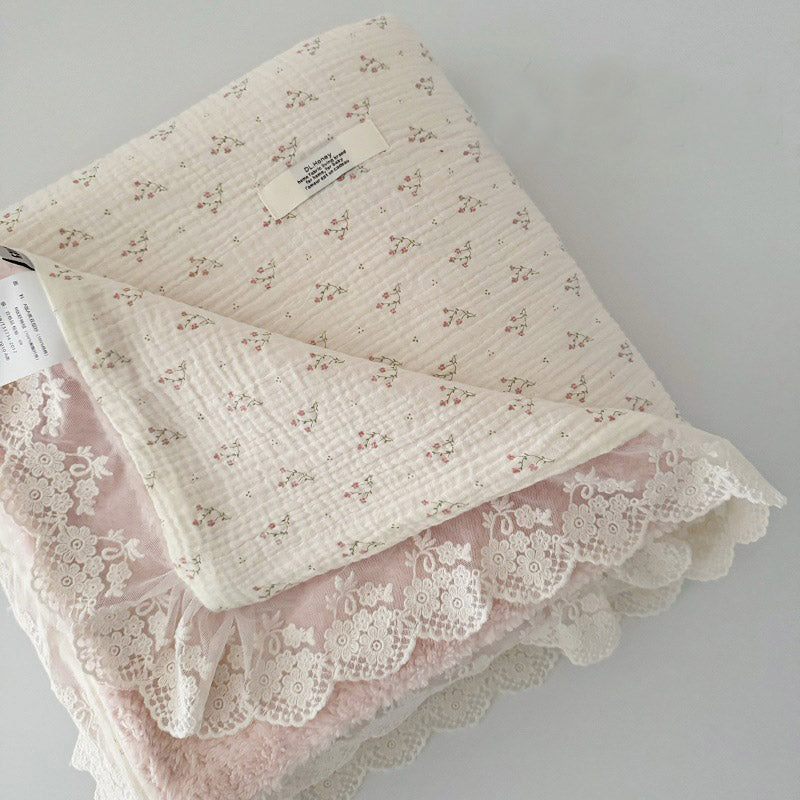 Floral Ruffle Comforter – Cotton Gauze & Soft Fleece Charming Pink