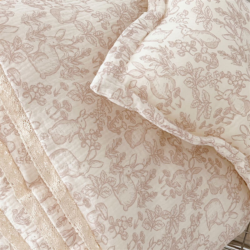 Woodland Baby Comforter – Muslin with Lace Trim & Fill