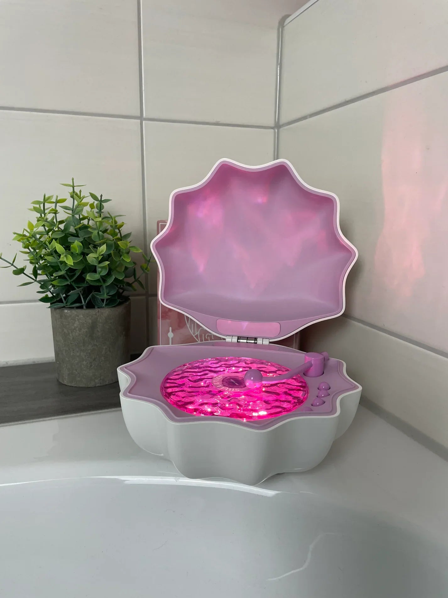 GlowShell™ - Vinyl Wave Speaker Pink