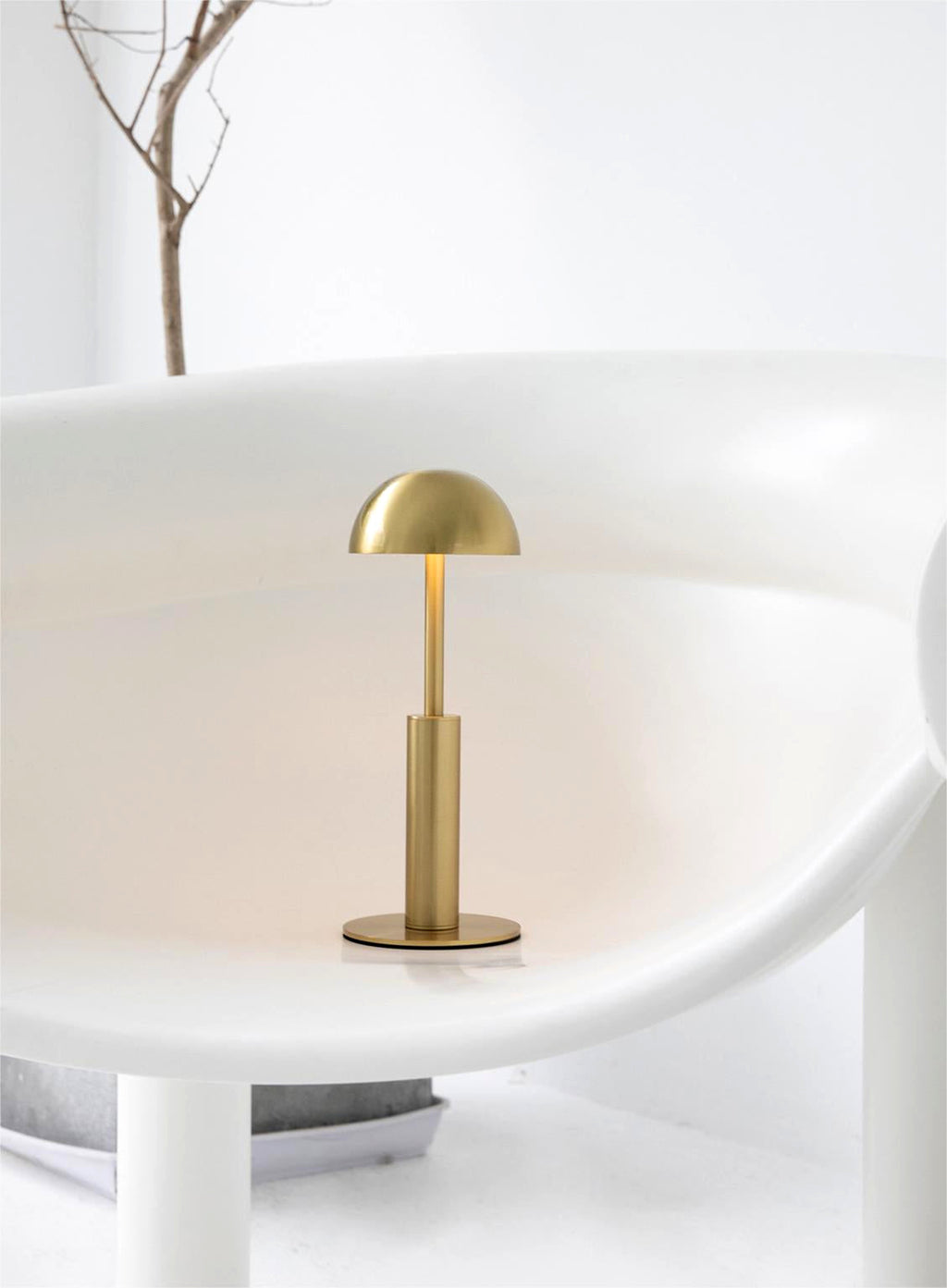 Goldlink Cordless Table Lamp