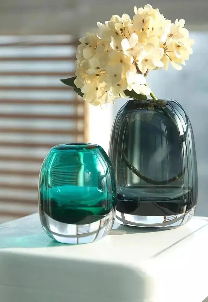Obsidian Mist Vase