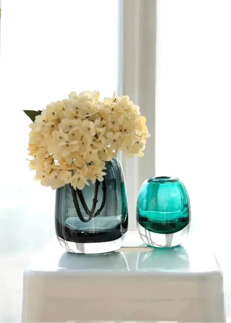 Obsidian Mist Vase