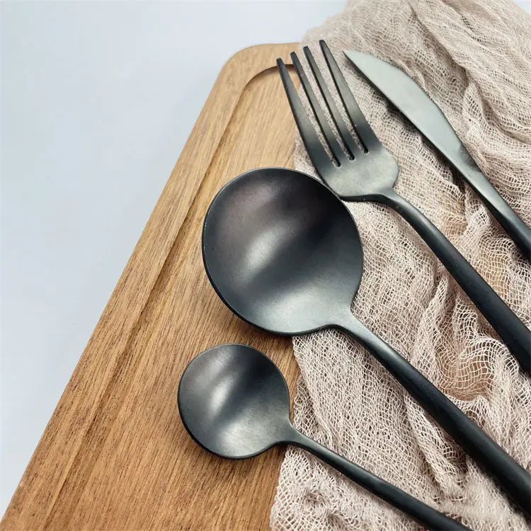 Rome Black Silverware Set