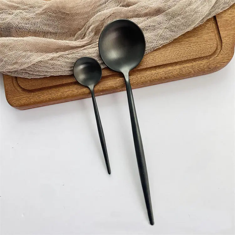Rome Black Silverware Set