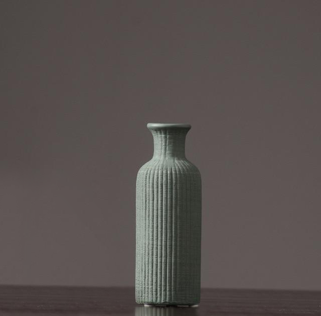 Isla Ceramic Vase Jade Small