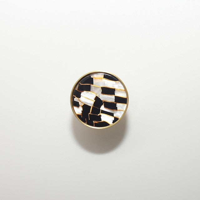 Jeweled Cabinet Knob & Pulls Medium White Tortoise