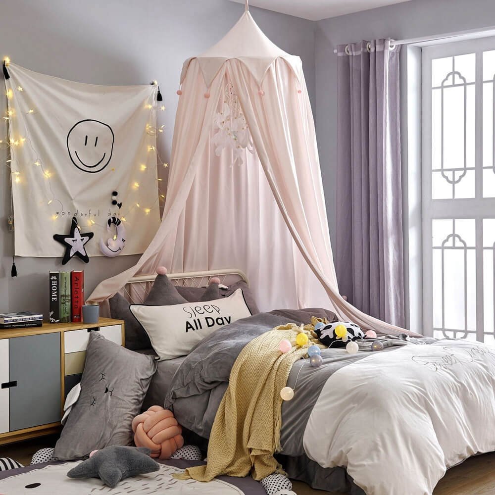 Kids Bed Canopy — Falbala Triangular Ruffle with Pom-Poms Plalepink