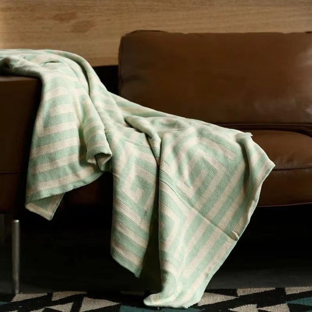 Labyrinthine Geometric Jacquard Throw Blanket Mint Drift
