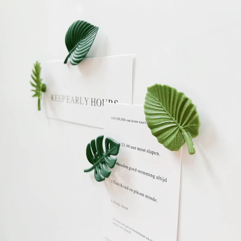 Leaf Decorative Magnet Set