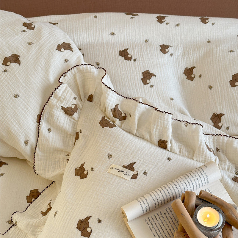 Bear Print Cotton Muslin Bedding Set – Ruffled Edges