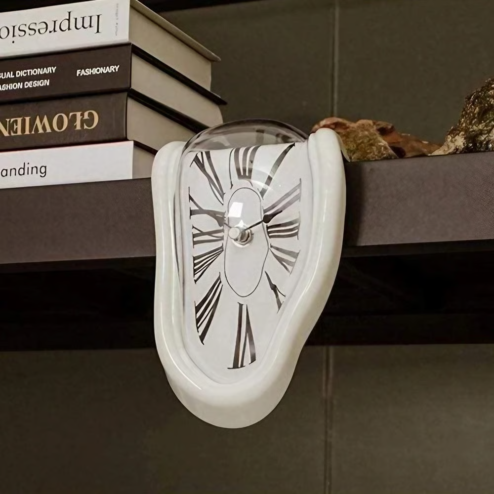 Nostalgic™ | Melted Vintage Clock White