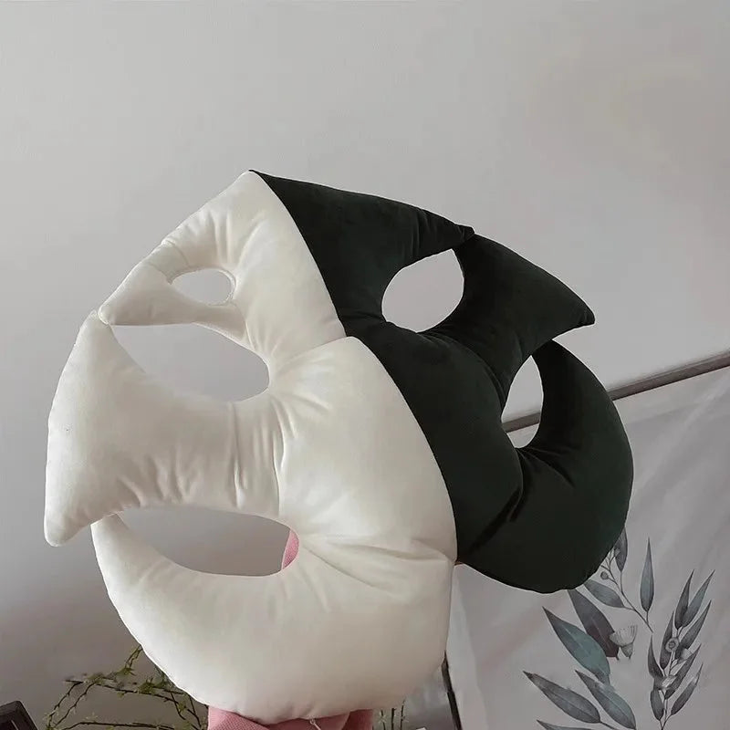 Botanic Bliss Leaf Pillow Monstera Two-Tone
