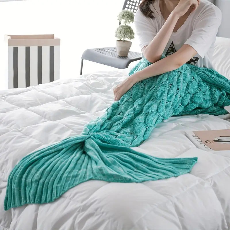 CoralWave™ – Cozy Mermaid Blanket Seafoam Green