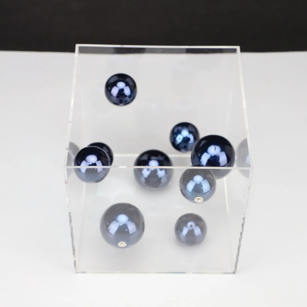 Modern Dot Art Cube