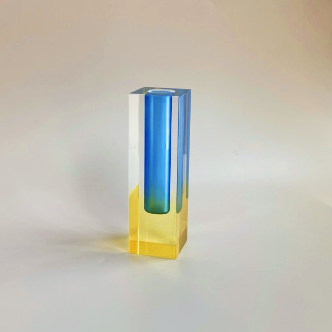 Modern Prism Acrylic Vase & Desktop Organizer Blue Yellow Short