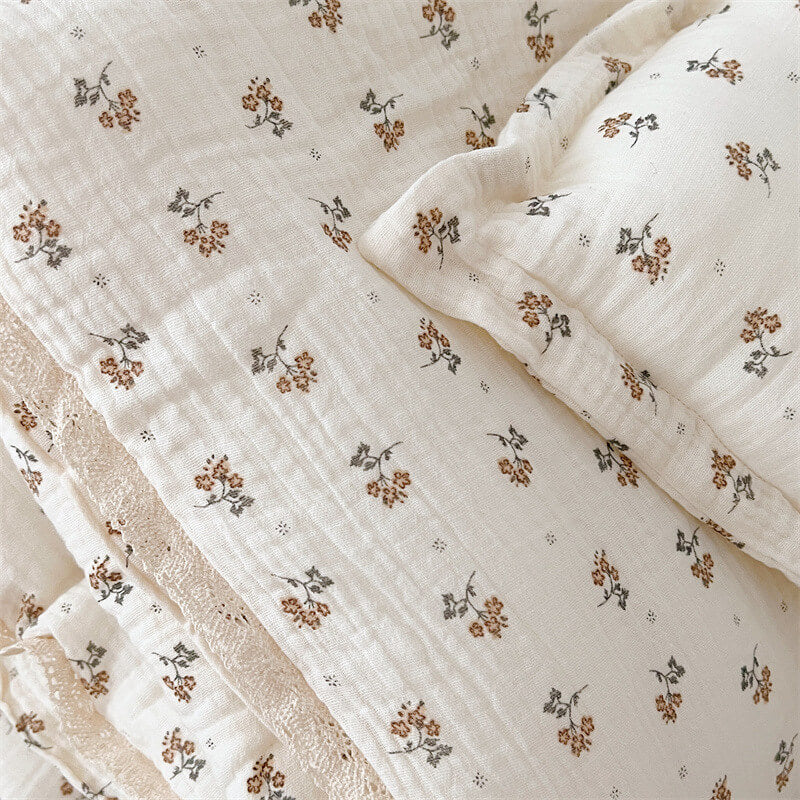 Calendula Floral Kids Comforter – Cotton Muslin with Lace Trim