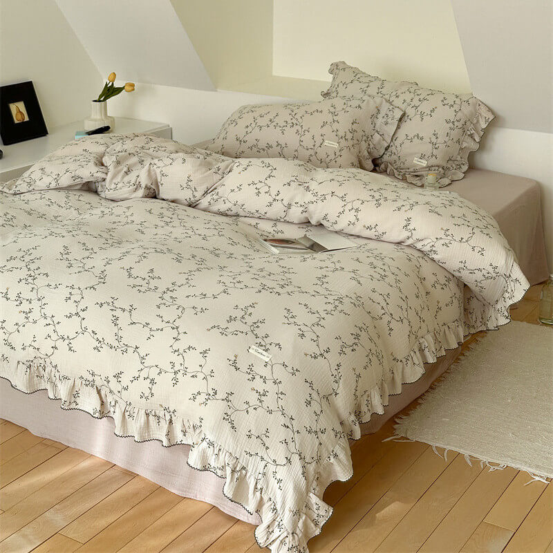 Botanical Cotton Muslin Bedding Set – Ruffled Queen & Twin