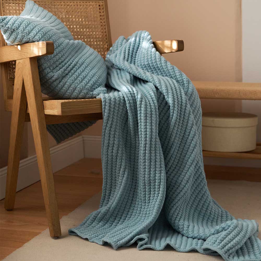 Noelle Crochet Knit Throw Blanket