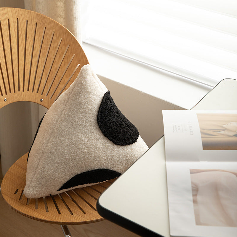 Optic & Shape Minimalist Pillow Cushions Triangle