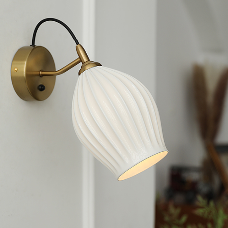Paola Ceramic Minimalist Wall Sconce Gold