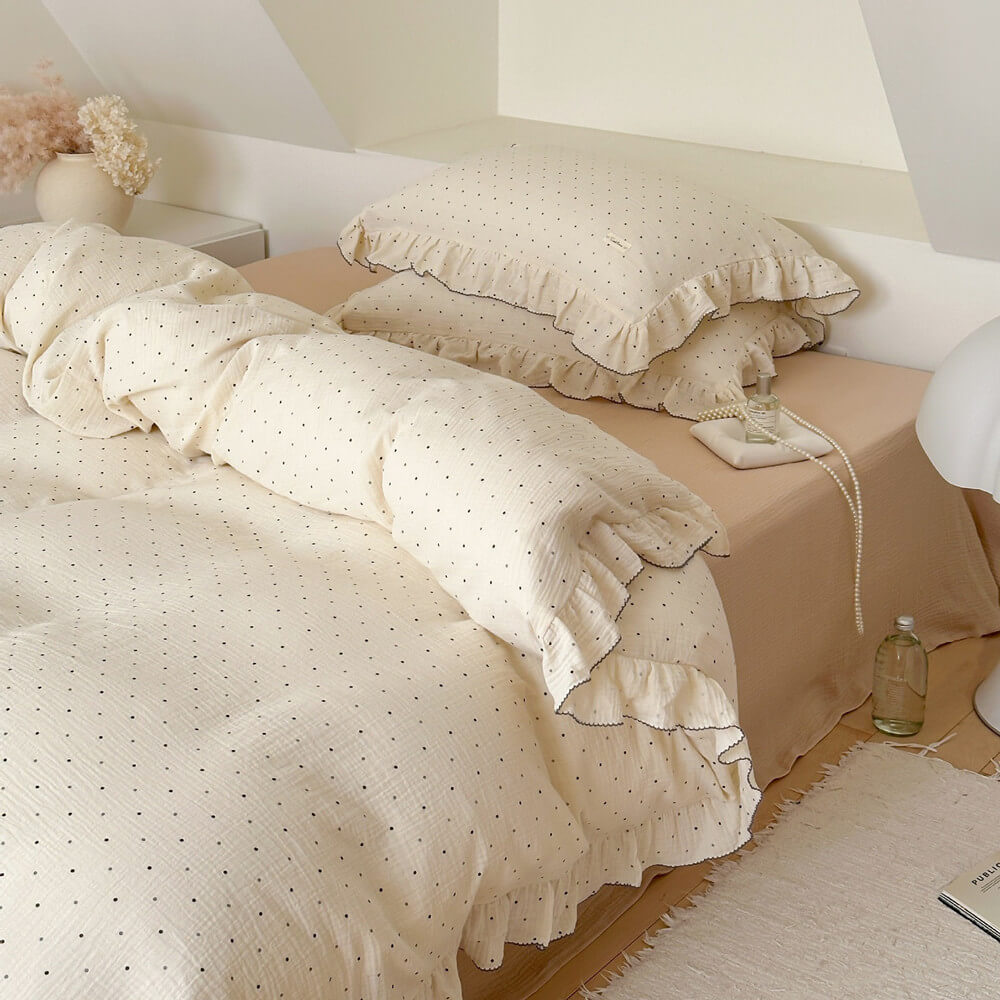 Cotton Gauze Bedding Set – Polka Dot with Soft Ruffles