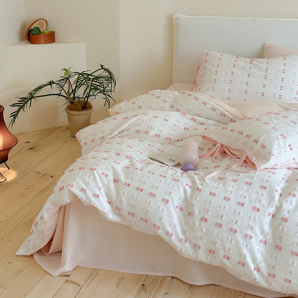 Pink Tufted Check Cotton Bedding Set