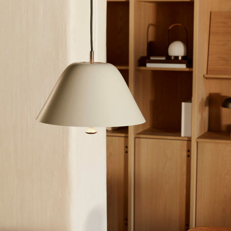Pistilo LED Pendant Light - Final Sale