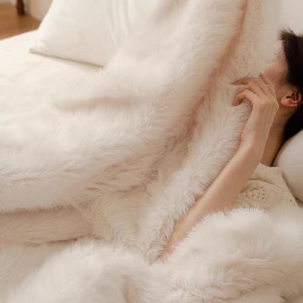 Plush Mink Faux Fur Blanket White