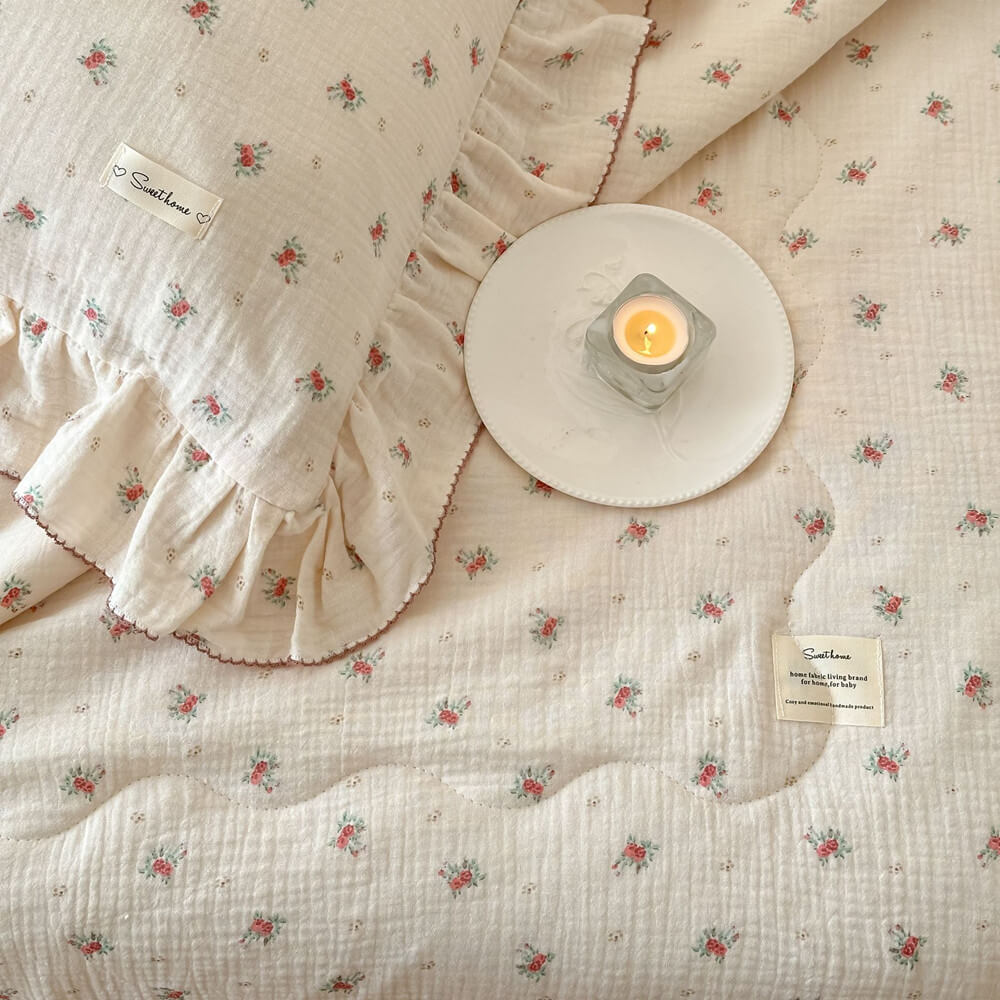 Tiny Rose Muslin Quilt – Ruffle Edge Cotton Bedding