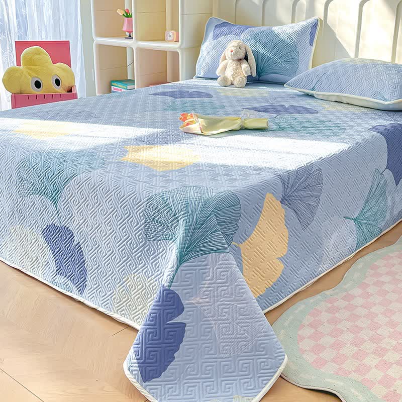Playful Cotton Bedspread - Non-Slip & Washable