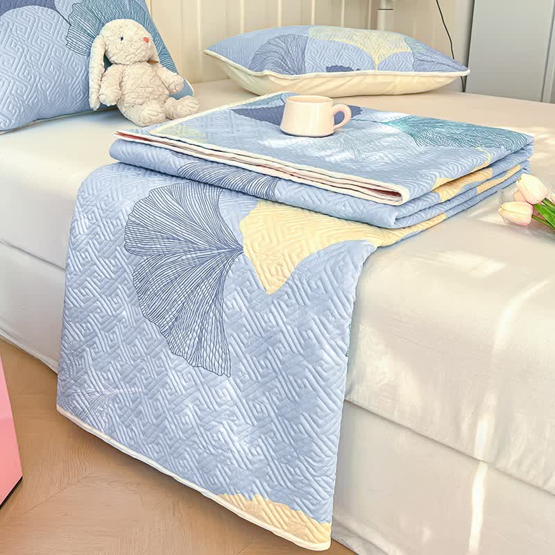 Playful Cotton Bedspread - Non-Slip & Washable