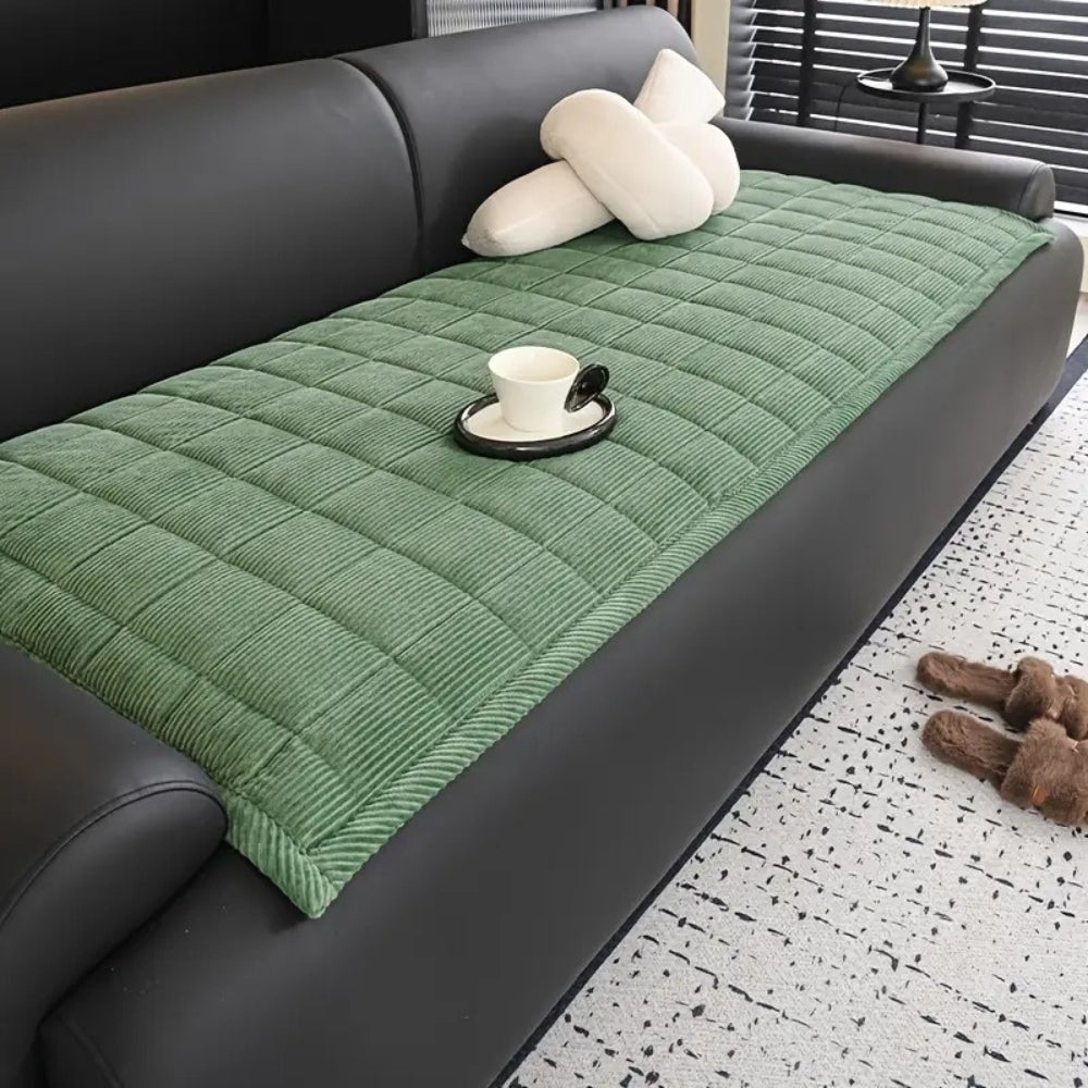 Metro Line Quilted Couch Cover Mat Forest Haze