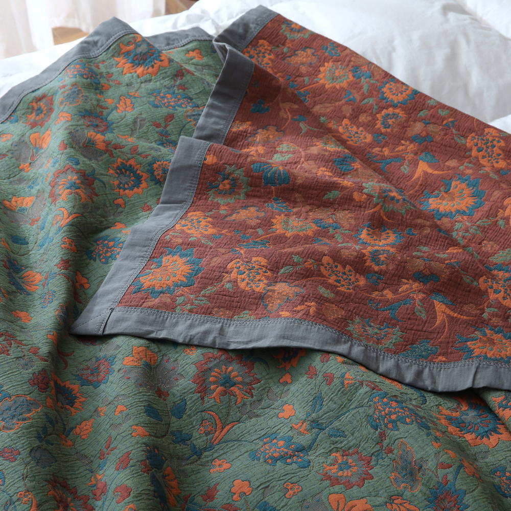Reversible Cotton Quilt - Vintage Design