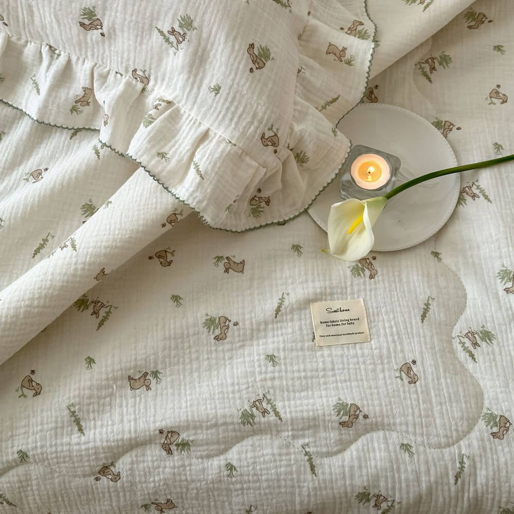 Bunny Print Muslin Quilt – Ruffle Edge Cotton Bedding