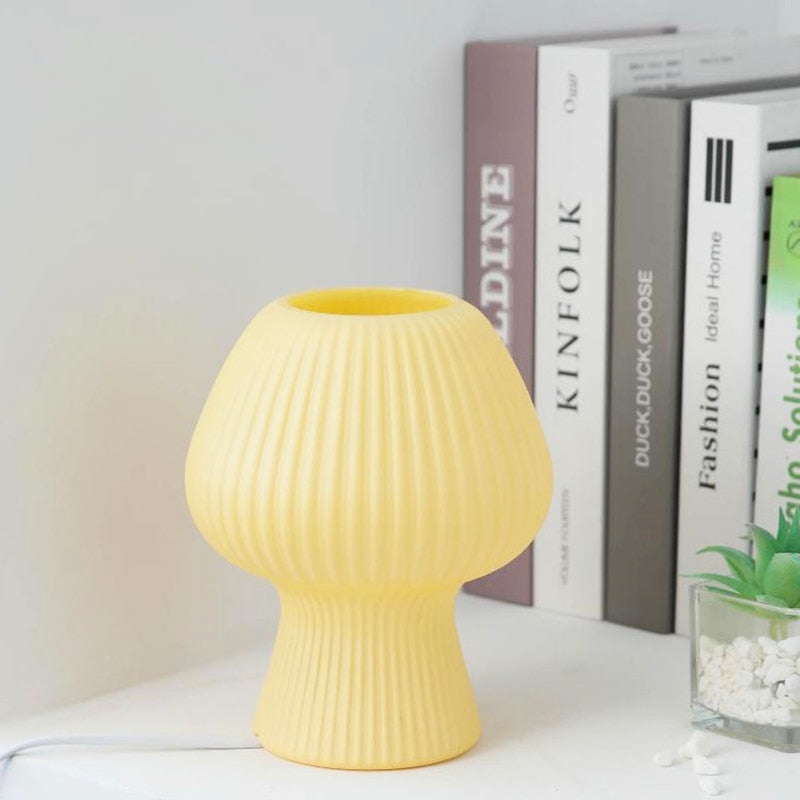 Ripple Tulip LED Table Lamp Yellow