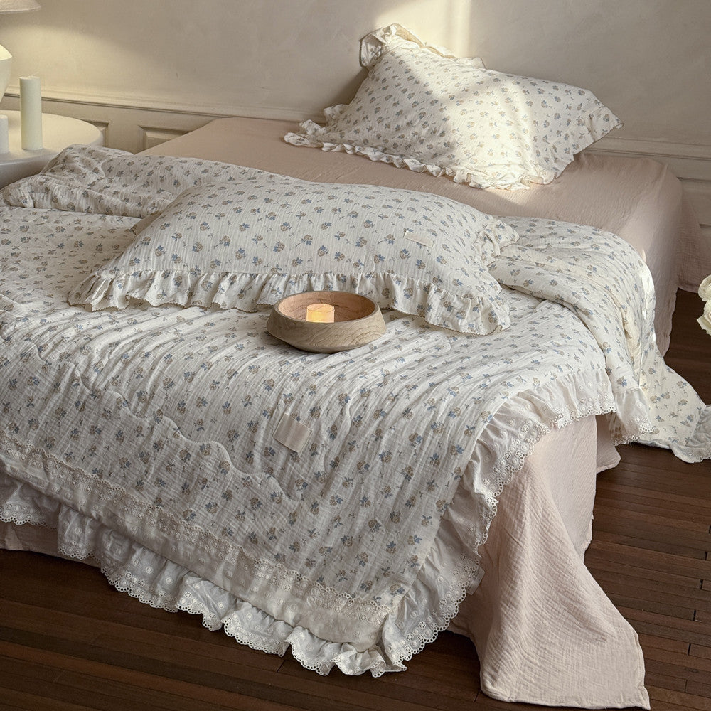 Ruffled Cotton Gauze Comforter – Rose Floral Lightweight Quilt
