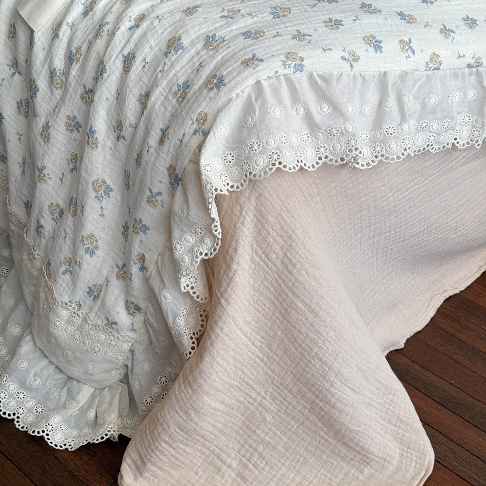 Ruffled Cotton Gauze Comforter – Rose Floral Lightweight Quilt