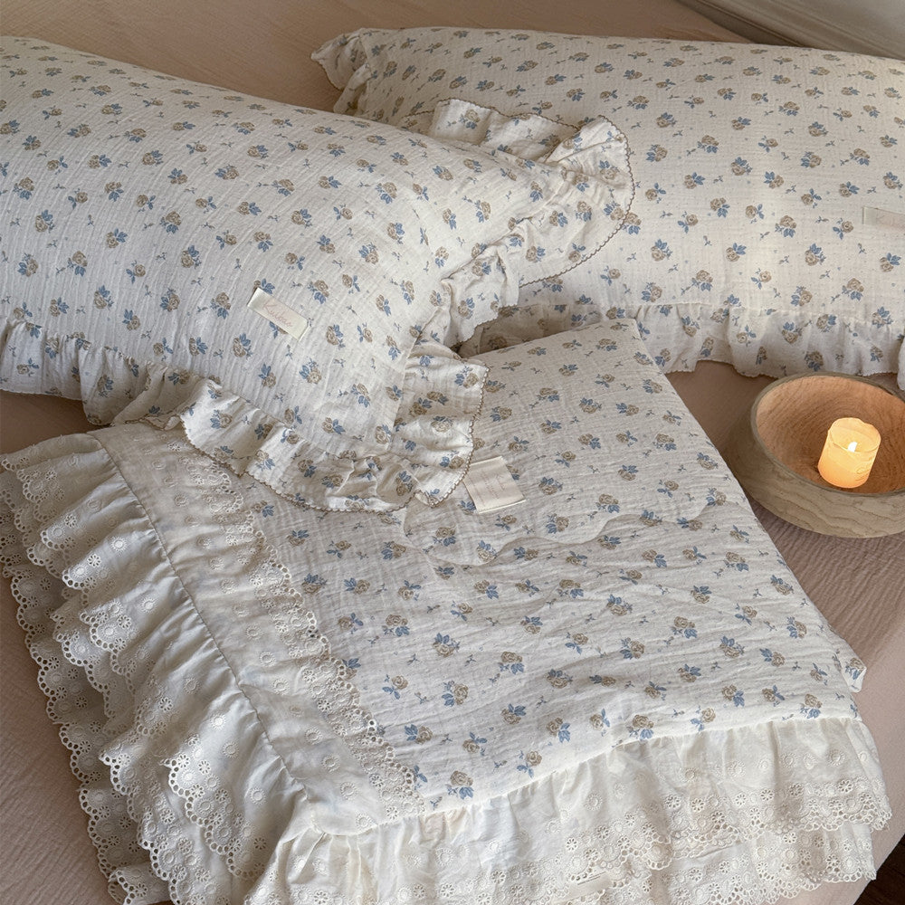 Ruffled Cotton Gauze Comforter – Rose Floral Lightweight Quilt