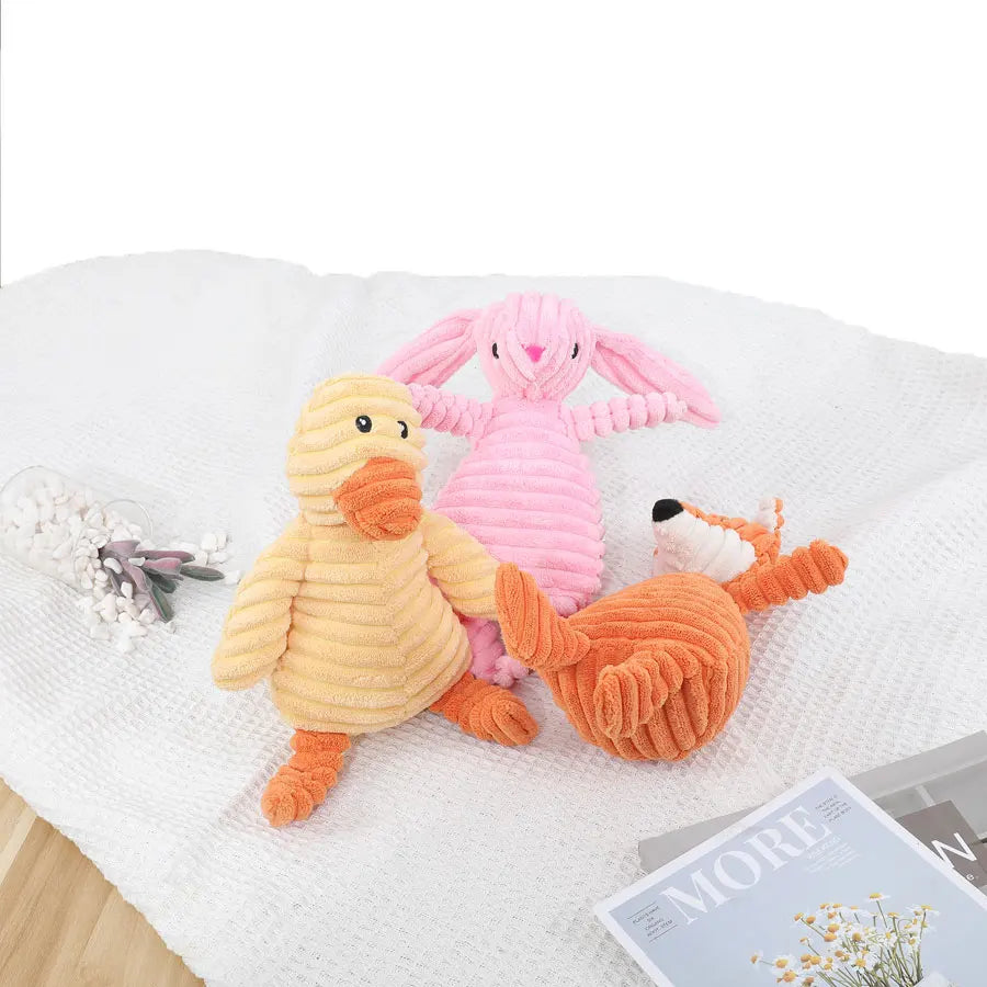 Plush Squeaky Pig Dog Toy – Soft Chew Toy for Small & Medium Dogs