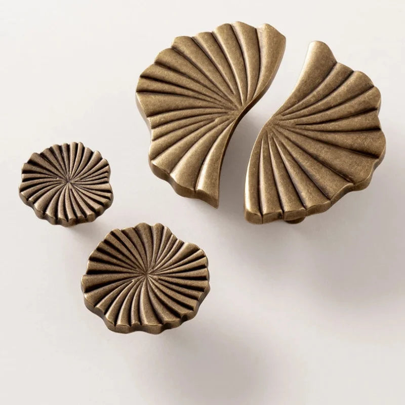 Solenne Fan Cabinet Knobs