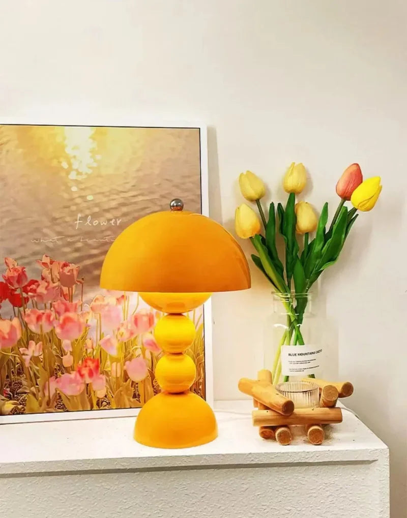 Mushroom Bud Table Lamp